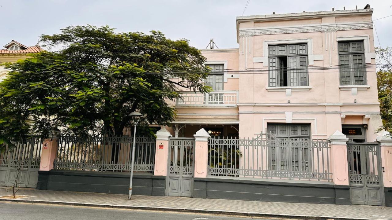 Ancestral Barranco Hostal *